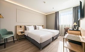 Expo Tower By Mellow Mood Hotels